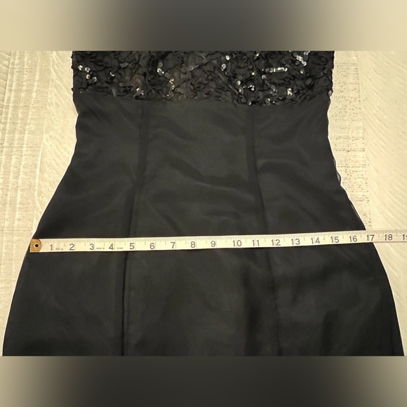 Women’s vintage Y2K Halter Empire Whimsy Goth Black Sequin Gown sz 3/4 USA Made - Picture 11 of 11